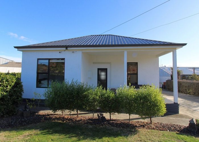  at 27 Brighton Road, Green Island, Dunedin