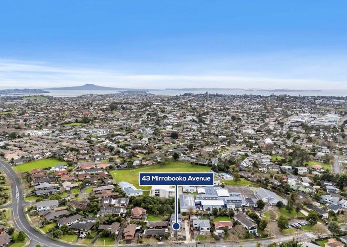  at 43d Mirrabooka Avenue, Botany Downs, Manukau City, Auckland