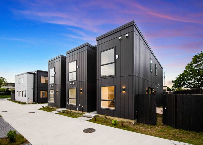  at 36E Parker Avenue, New Lynn, Waitakere City, Auckland