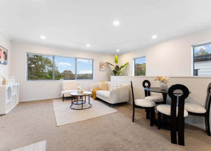  at 90A Oaktree Avenue, Browns Bay, North Shore City, Auckland