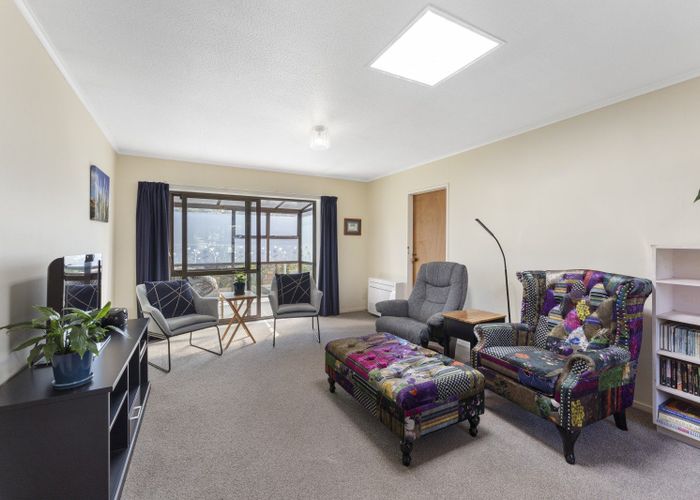  at 31B Hinau Street, Tawa, Wellington