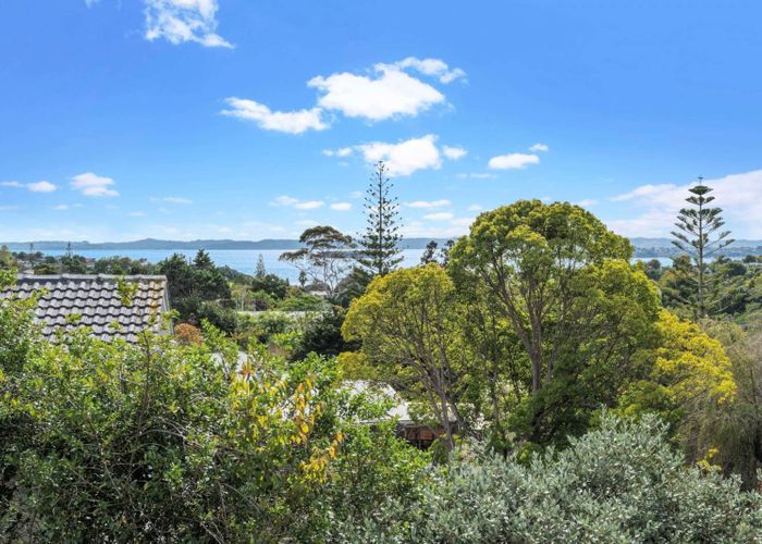  at 9 Reydon Place, Cockle Bay, Manukau City, Auckland