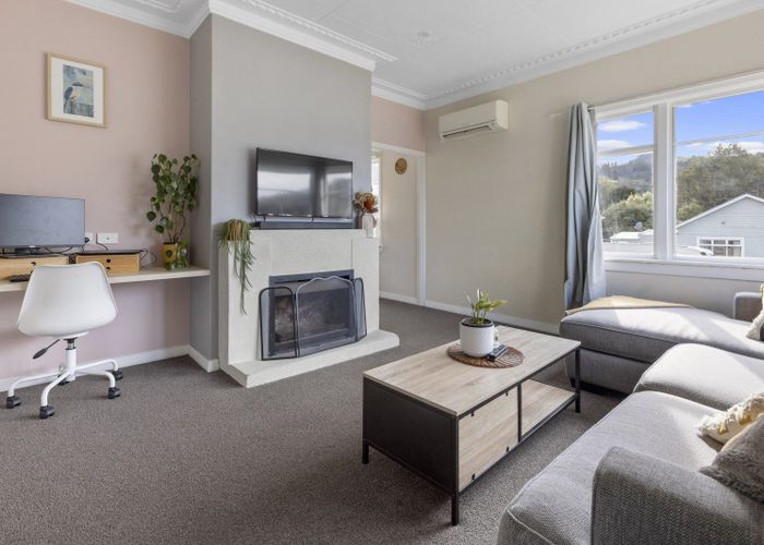  at 17 Hugh Street, Sawyers Bay, Port Chalmers