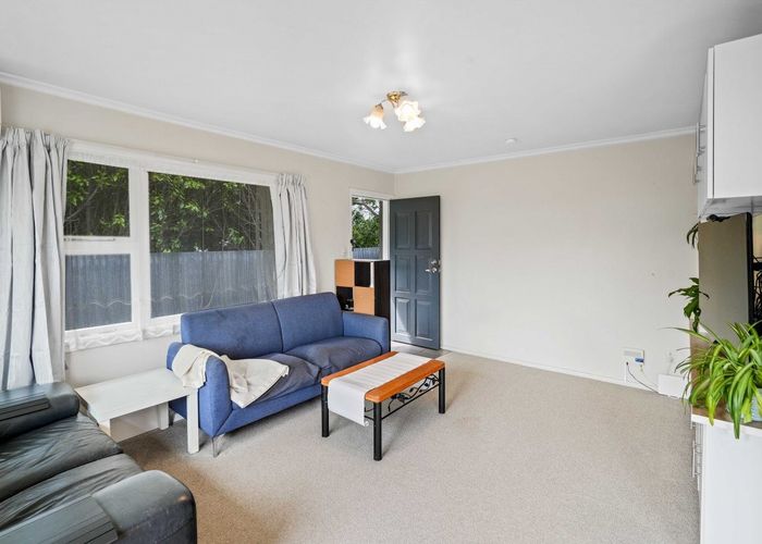  at 2/118 Estuary Road, South New Brighton, Christchurch
