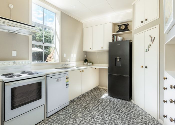  at 20 Cameron Road, Bluff Hill, Napier