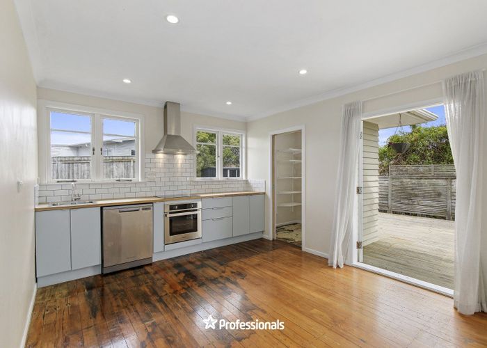  at 18 Titoki Road, Raumati Beach, Kapiti Coast, Wellington