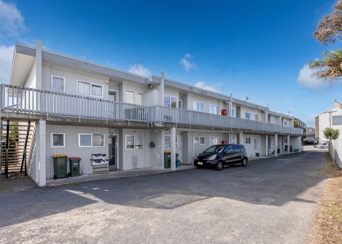  at 9/41 Cameron Road, Hamilton East, Hamilton, Waikato