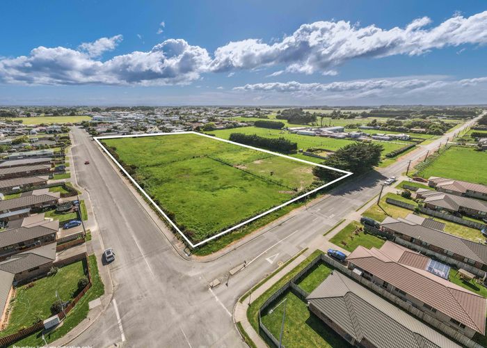  at 52 Chesney Street, Tisbury, Invercargill