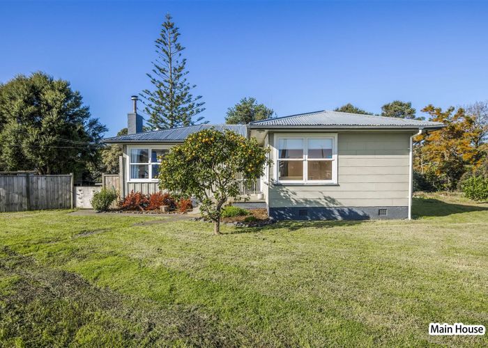  at 8 Orere Point Road, Papakura