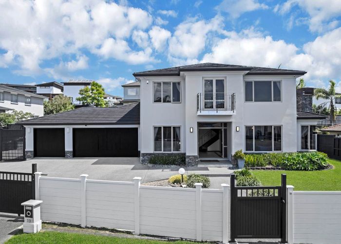  at 19 Skye Road, East Tamaki Heights, Manukau City, Auckland