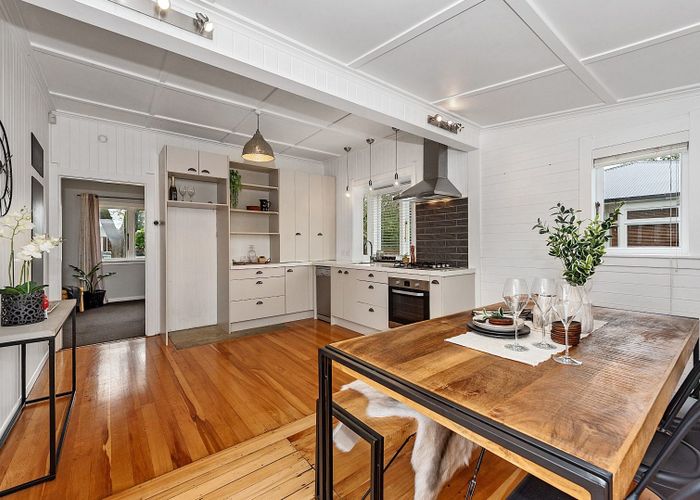  at 55 Brookfield Street, Hamilton East, Hamilton