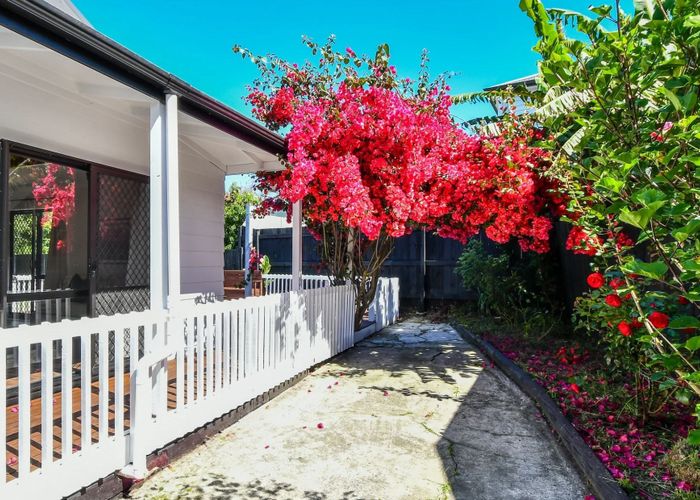  at 1/7 Banksia Place, Goodwood Heights, Auckland