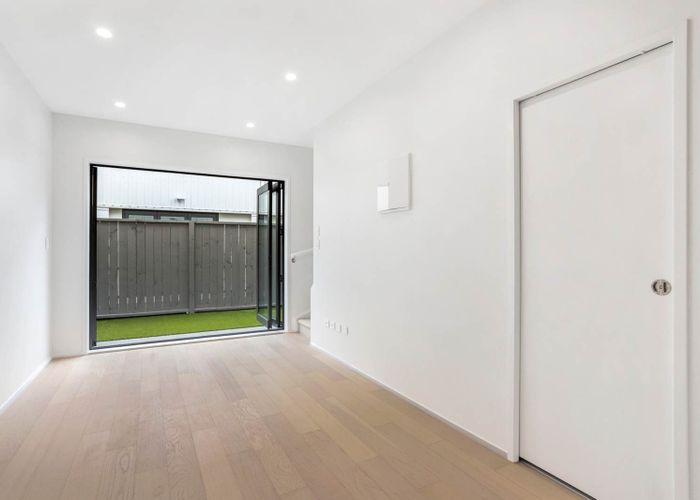  at 94/124 Taylors Road, Mount Albert, Auckland City, Auckland