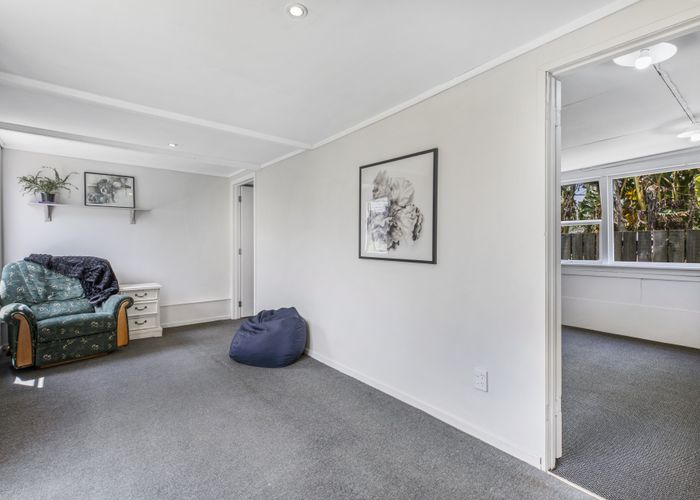  at 31 Lyncroft Street, Mangere East, Auckland