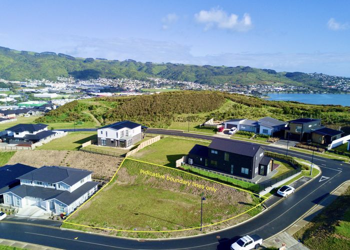  at 4 Te Arapito Close, Aotea, Porirua, Wellington