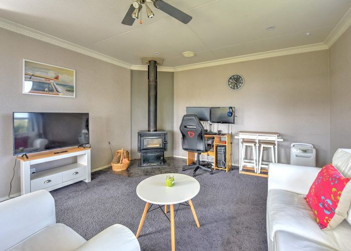  at 11 Dale Crescent, Gore, Gore, Southland