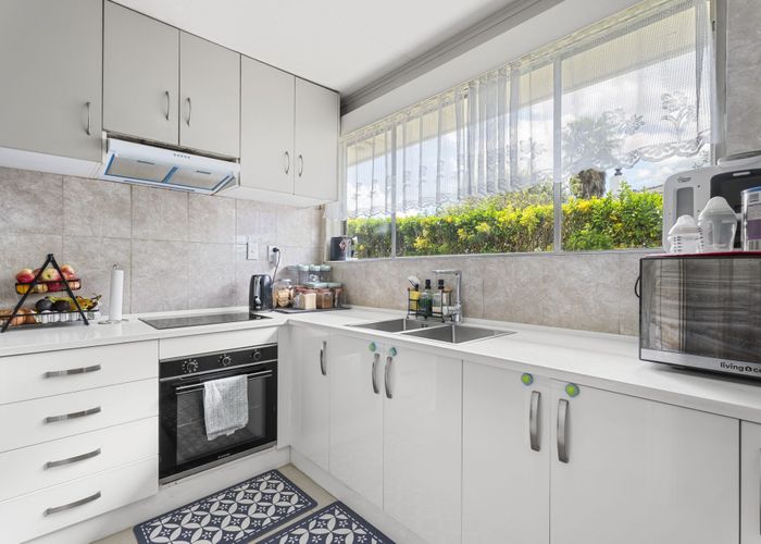  at 73 Cornwall Road, Papatoetoe, Manukau City, Auckland