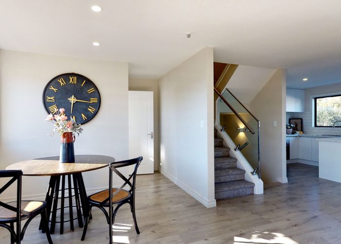  at 6/8 Knight Avenue, Mount Albert, Auckland
