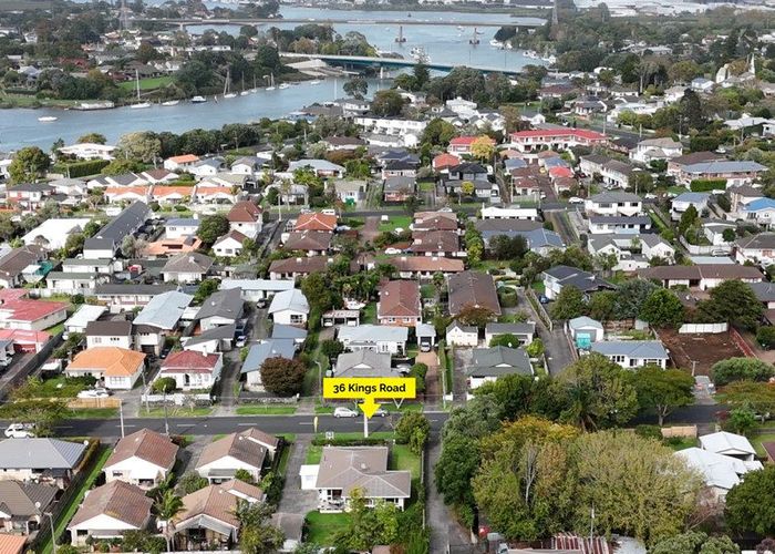  at 36 Kings Road, Panmure, Auckland