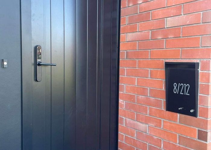  at 8/212 Cashel Street, City Centre, Christchurch City, Canterbury