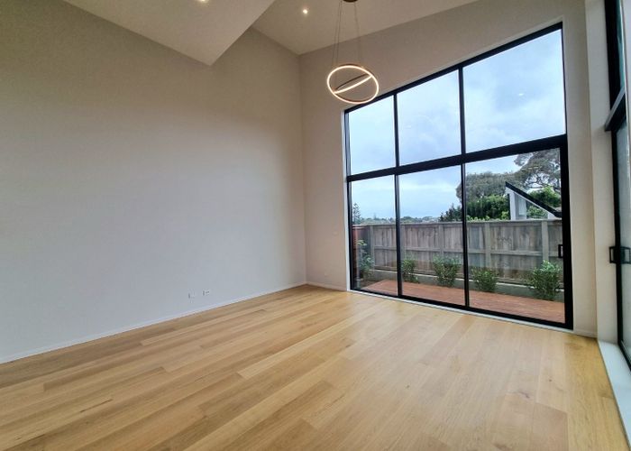  at 6 Matau Way, Hauraki, North Shore City, Auckland