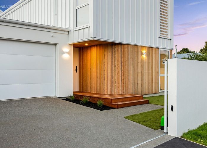  at 1/99 St Albans Street, St. Albans, Christchurch City, Canterbury