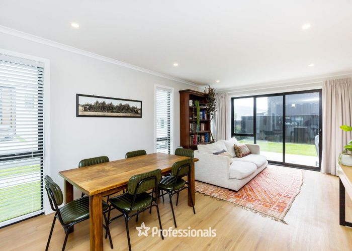  at 1 Balmerino Lane, Wallaceville, Upper Hutt, Wellington