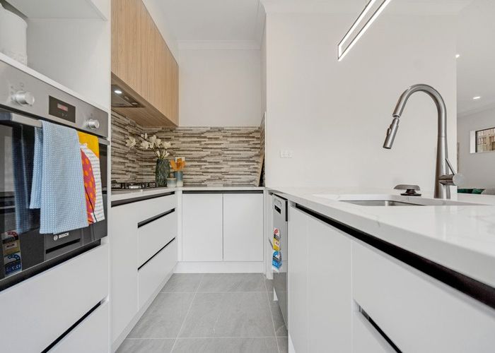  at 61B Hillcrest Road, Papatoetoe, Auckland
