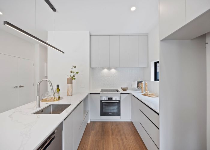  at 5/36 Woodside Road, Massey, Waitakere City, Auckland