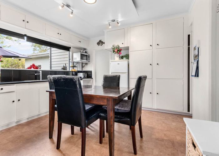  at 2810 Hunua Road, Papakura