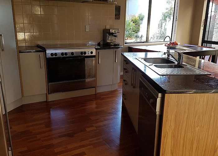  at 62 Scarlet Oak Drive, Albany, North Shore City, Auckland
