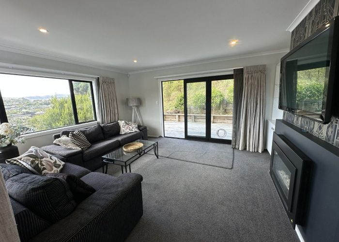  at 2a Leadline Place, Whitby, Porirua, Wellington