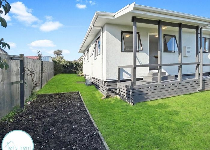  at 6 Atkinson Avenue, Papatoetoe, Auckland
