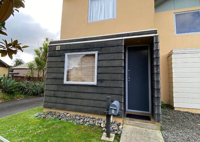  at 6 Haven Drive, East Tamaki, Auckland