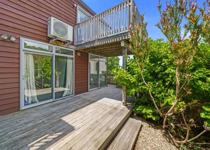  at 3 Fore Street, Kaiwharawhara, Wellington