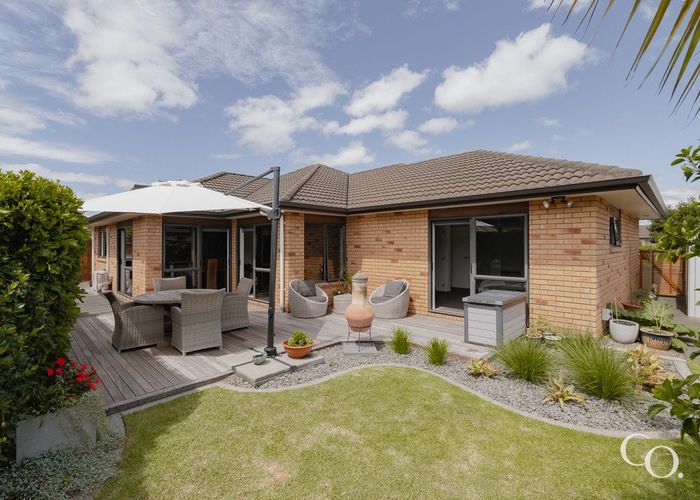  at 573 Gloucester Road, Papamoa Beach, Tauranga, Bay Of Plenty