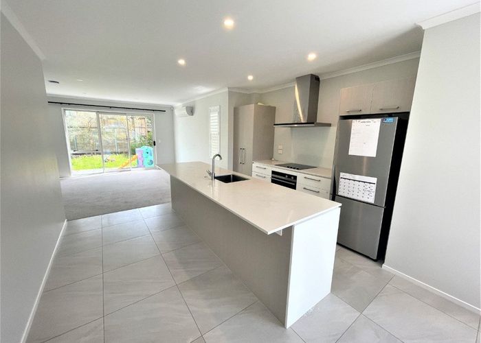  at Massey, Waitakere City, Auckland