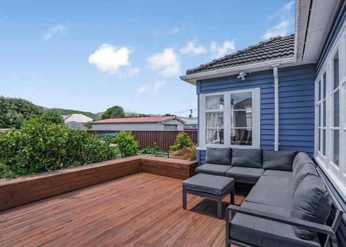  at 35 Hunter Street, Taita, Lower Hutt, Wellington