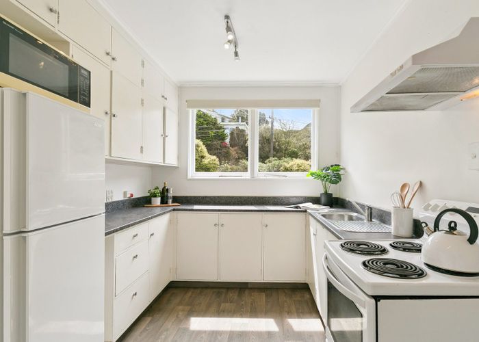  at 1/1 Canterbury Street, Karori, Wellington, Wellington