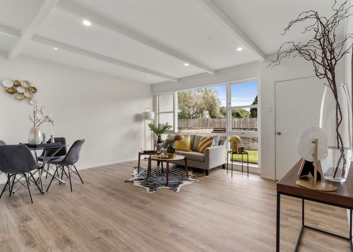  at 1/61 Banks Road, Mount Wellington, Auckland