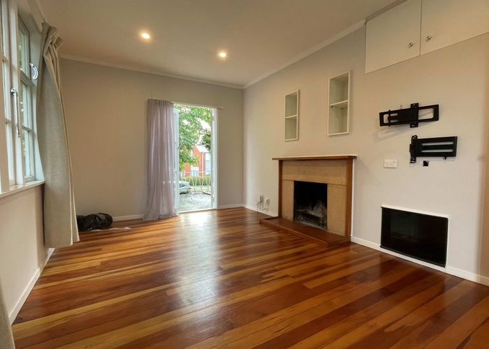  at 58 Freeland Av, Mount Roskill, Auckland City, Auckland