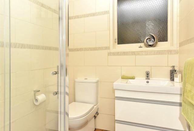  at 31  Patts Avenue, Glendene, Waitakere City, Auckland