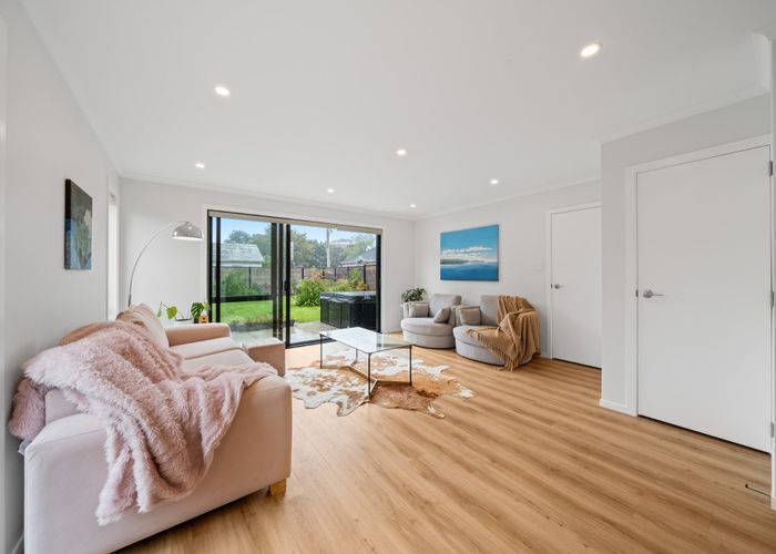  at 17 Reakes Crescent, Wallaceville, Upper Hutt, Wellington