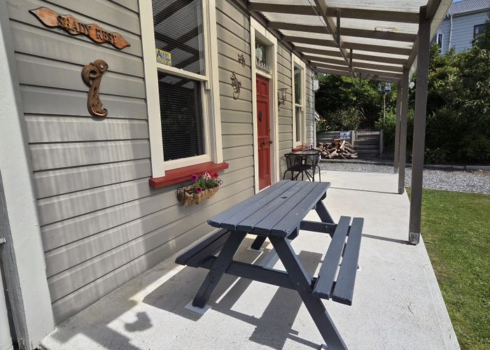  at 90 Salcombe Street, Kaitangata, Clutha, Otago