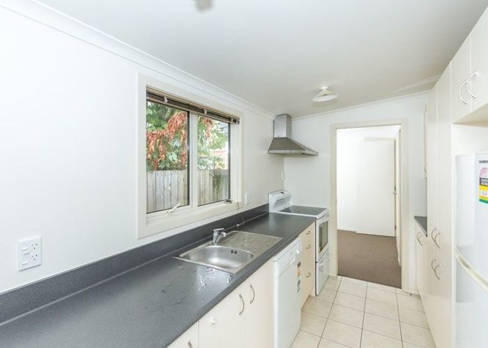  at 8B Snead Place, Hamilton East, Hamilton, Waikato