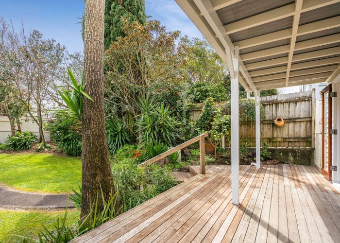  at 1/21 Te Kawa Road, One Tree Hill, Auckland City, Auckland