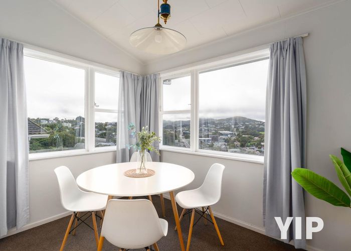  at 9 Alwyn Place, Newlands, Wellington, Wellington