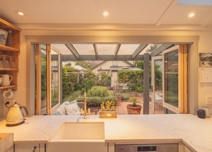  at 4 Stoke Street, Sumner, Christchurch
