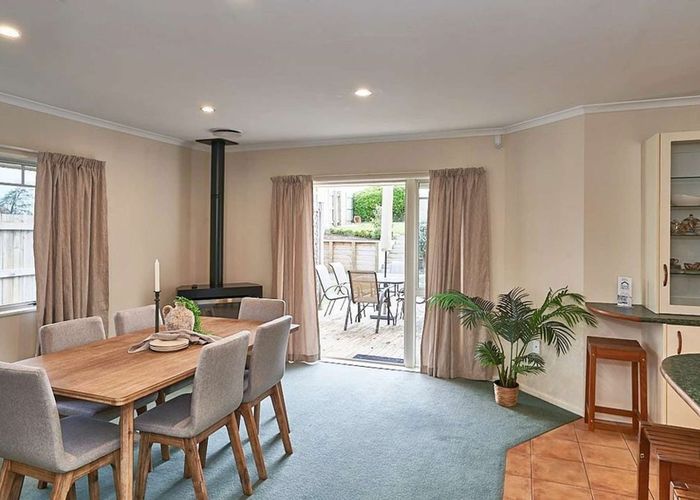  at 21 Rothesay Place, Highbury, Palmerston North, Manawatu / Whanganui