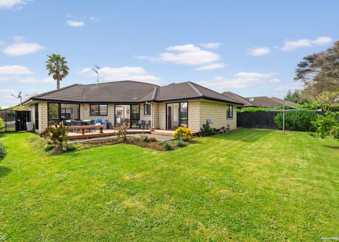  at 55 Parkhaven Drive, Rosehill, Papakura